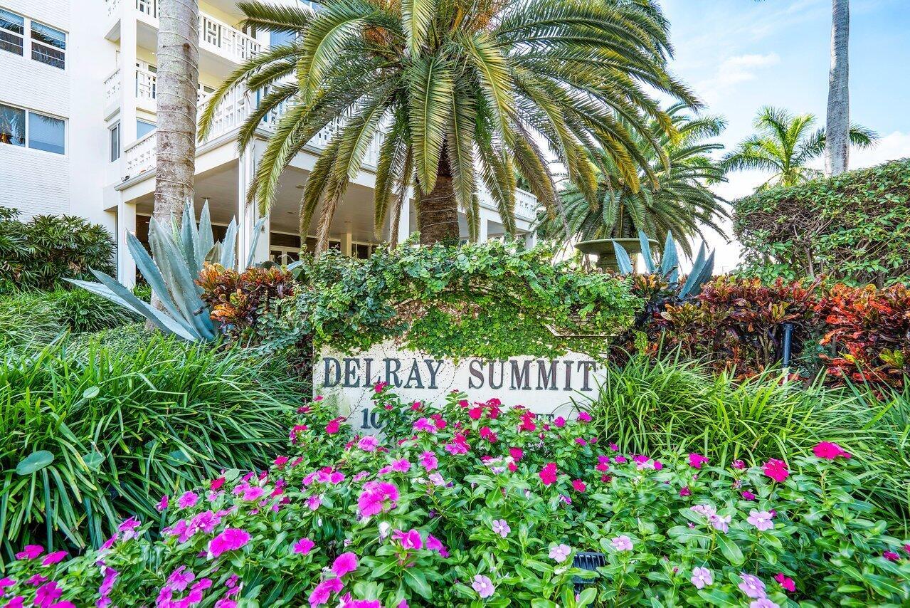 1000 Lowry Street 2b