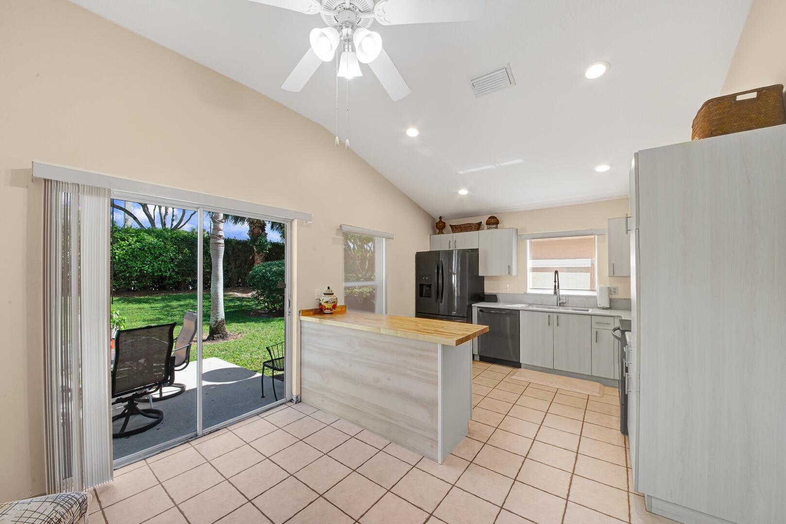 12758 Hampton Lakes Circle, Boynton Beach