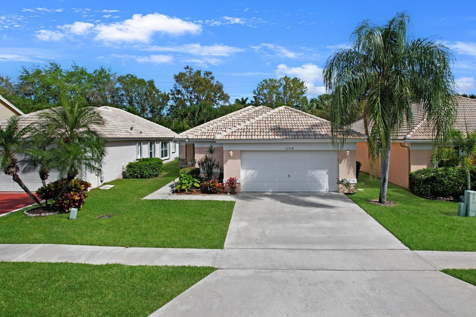 12758 Hampton Lakes Circle, Boynton Beach