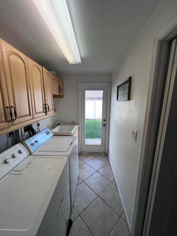 1241 SE 10 Street, Deerfield Beach