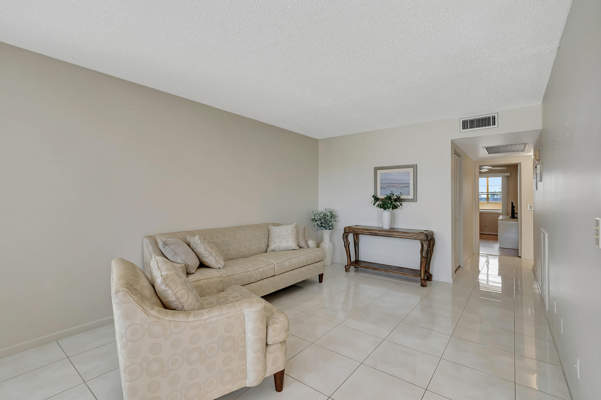4054 Lincoln C, Boca Raton