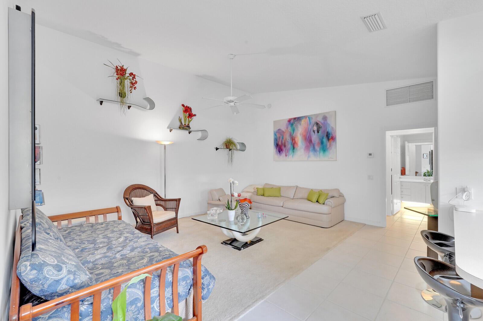 5041 Magnolia Bay Circle