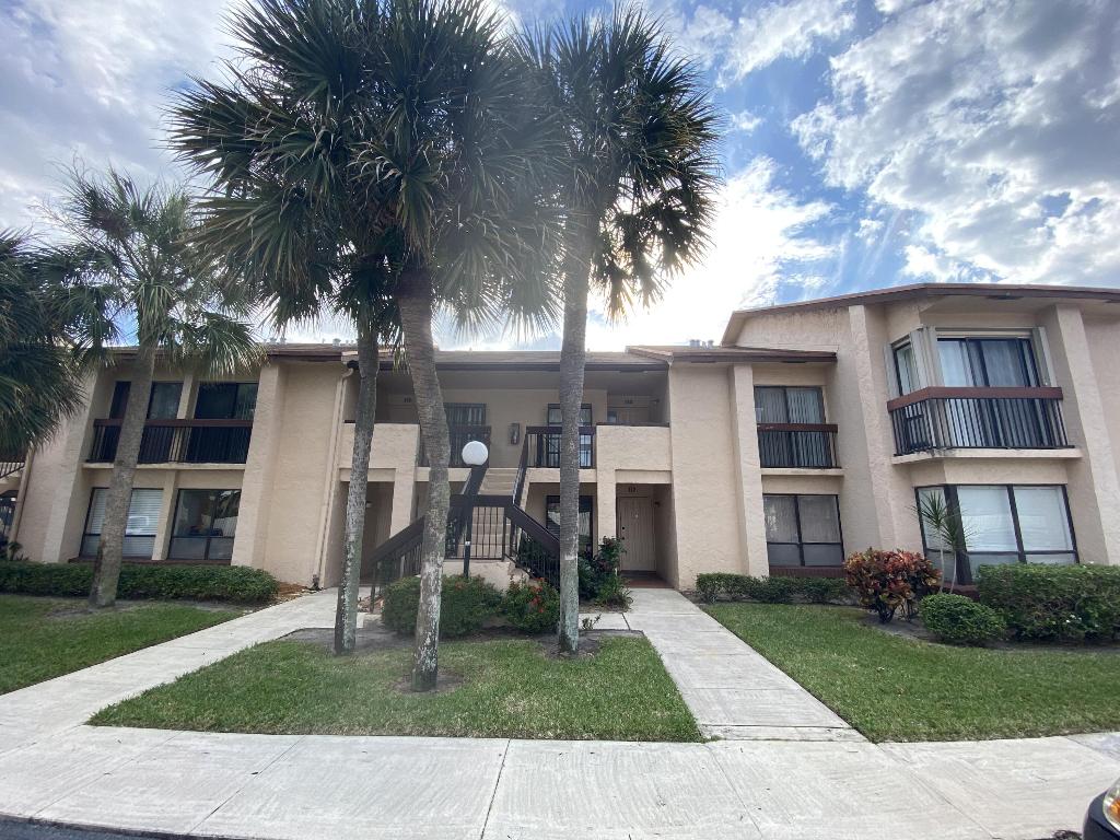 2379 SW 15th Street 116, Deerfield Beach Unit: 116