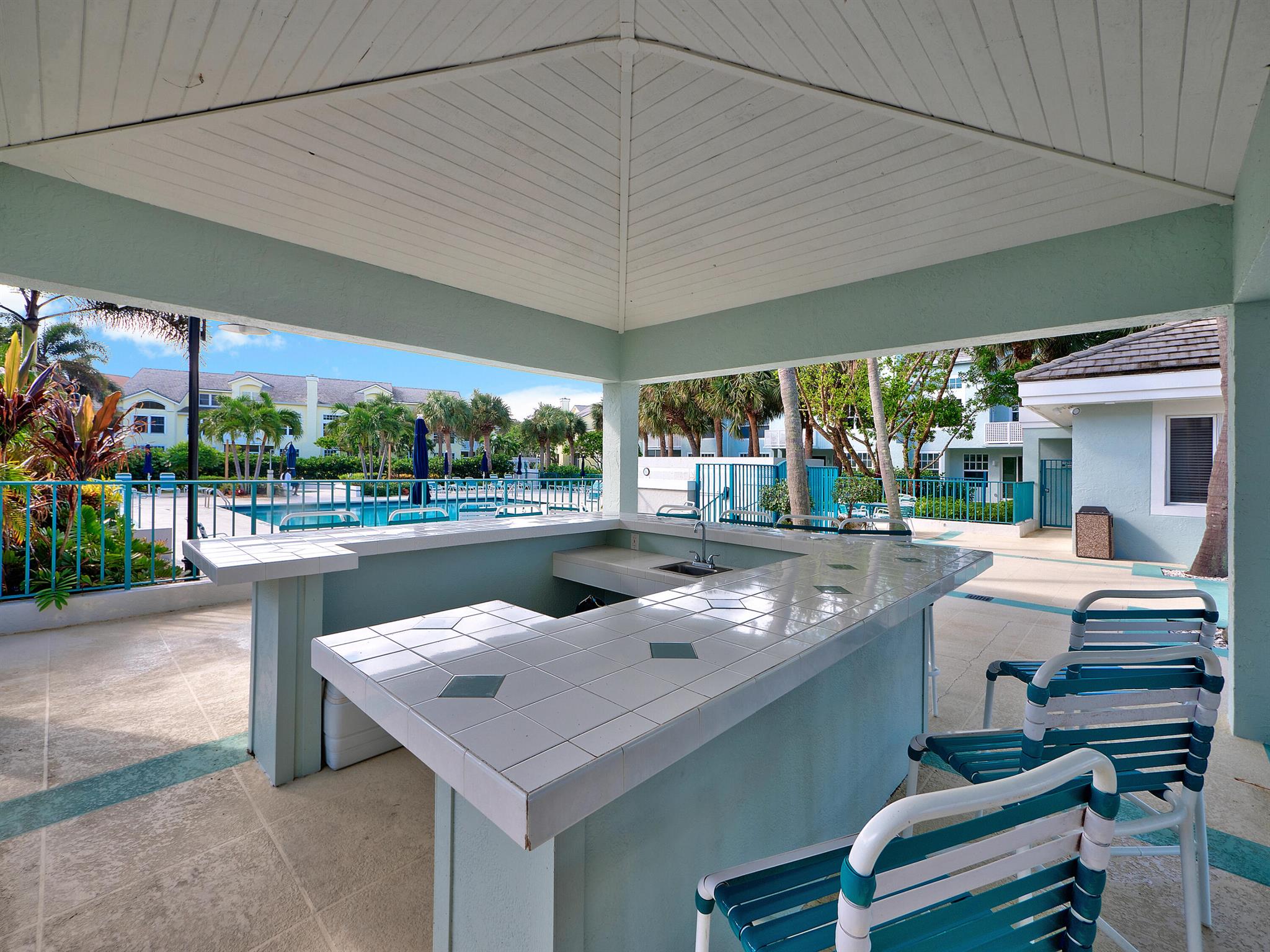 607 Mainsail Circle