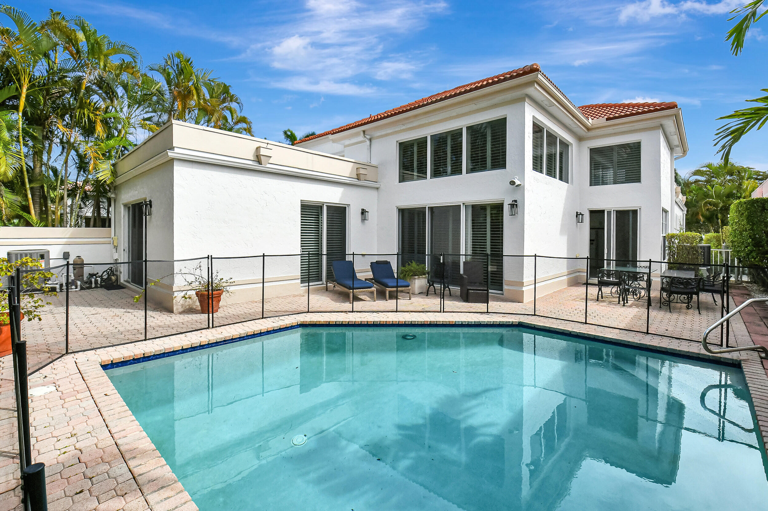 7190 Mallorca Crescent