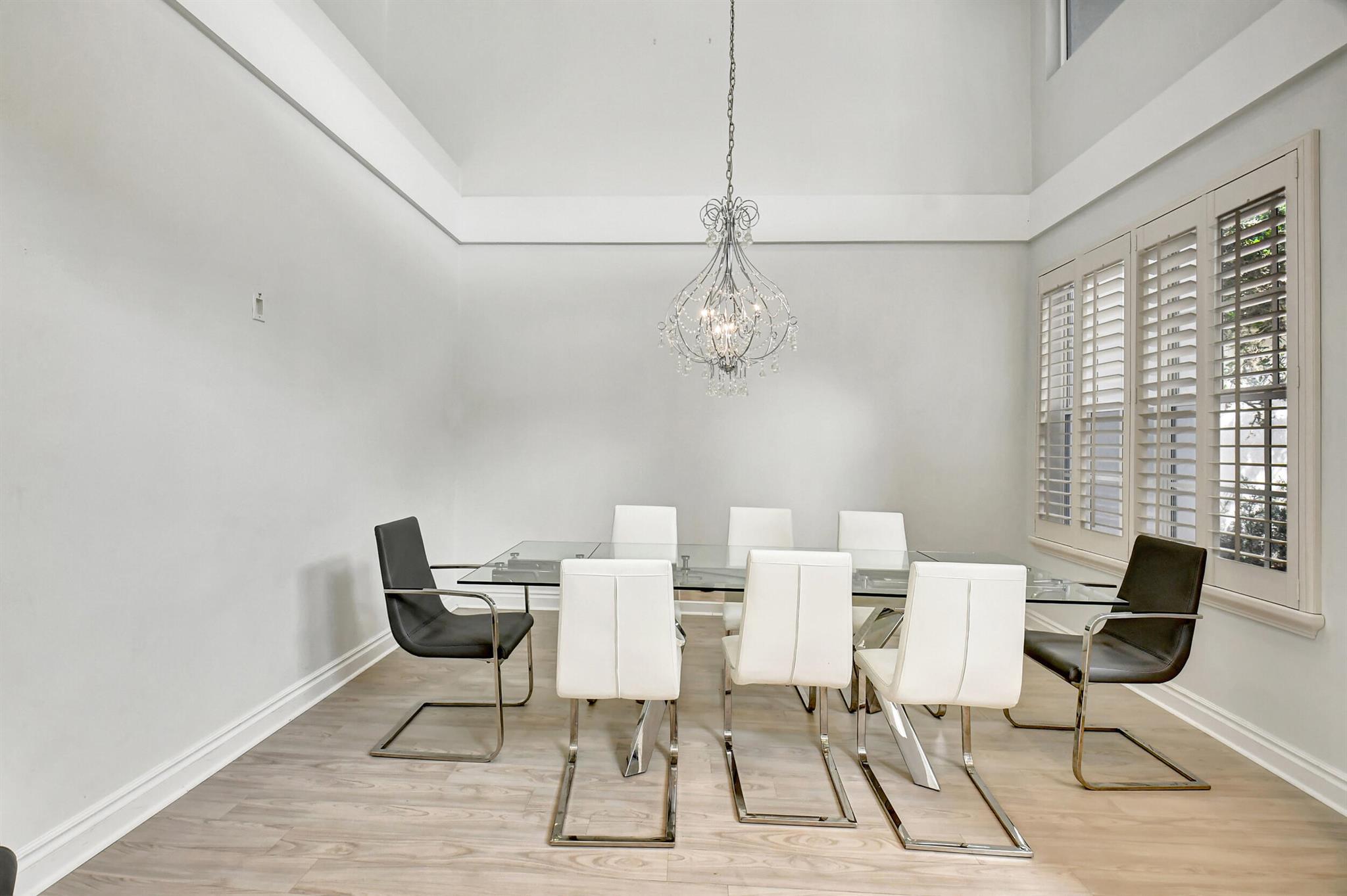 7190 Mallorca Crescent