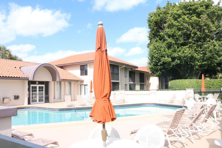 5151 W Club Circle 103, Boca Raton Unit: 103