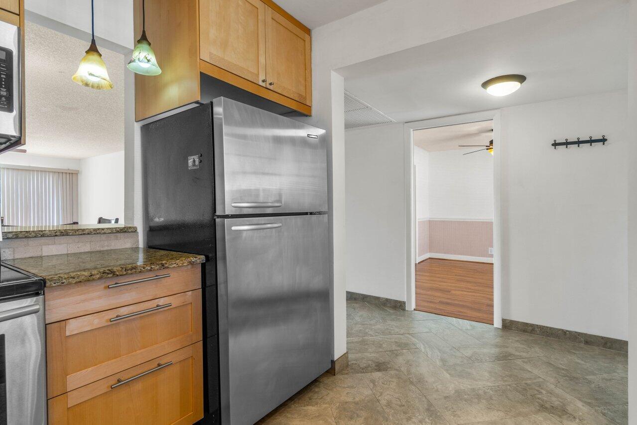 405 Us Highway 1, 203, North Palm Beach Unit: 203