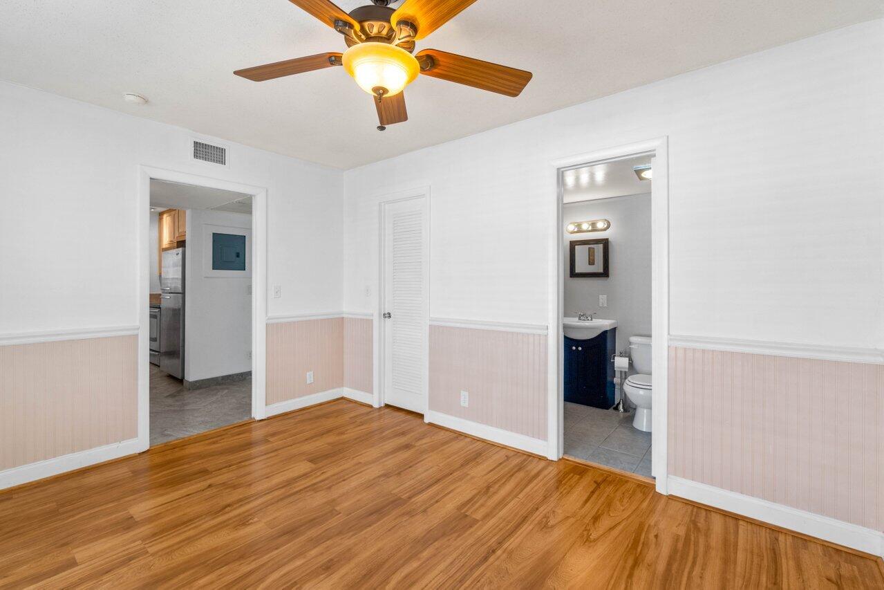 405 Us Highway 1, 203, North Palm Beach Unit: 203