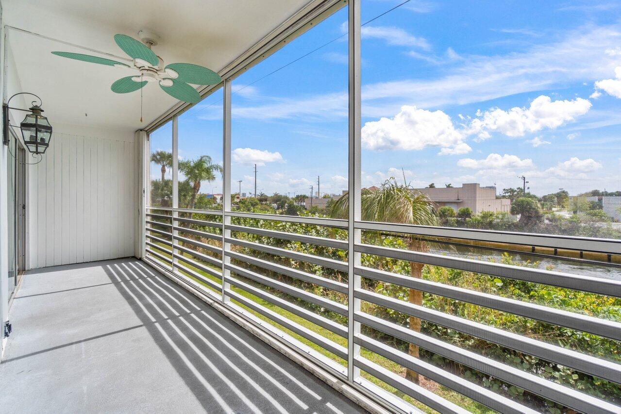 405 Us Highway 1, 203, North Palm Beach Unit: 203