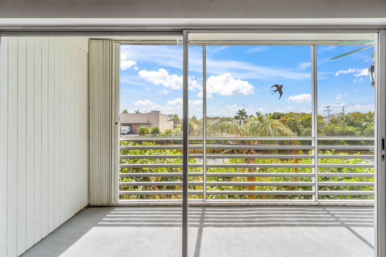 405 Us Highway 1, 203, North Palm Beach Unit: 203