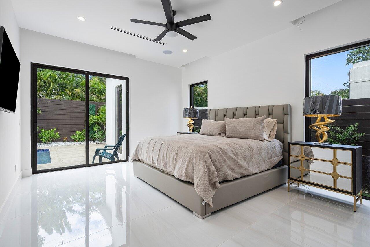 713 SE 7th Street, Fort Lauderdale