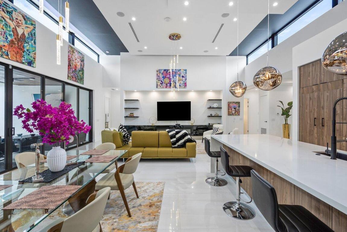 713 SE 7th Street, Fort Lauderdale