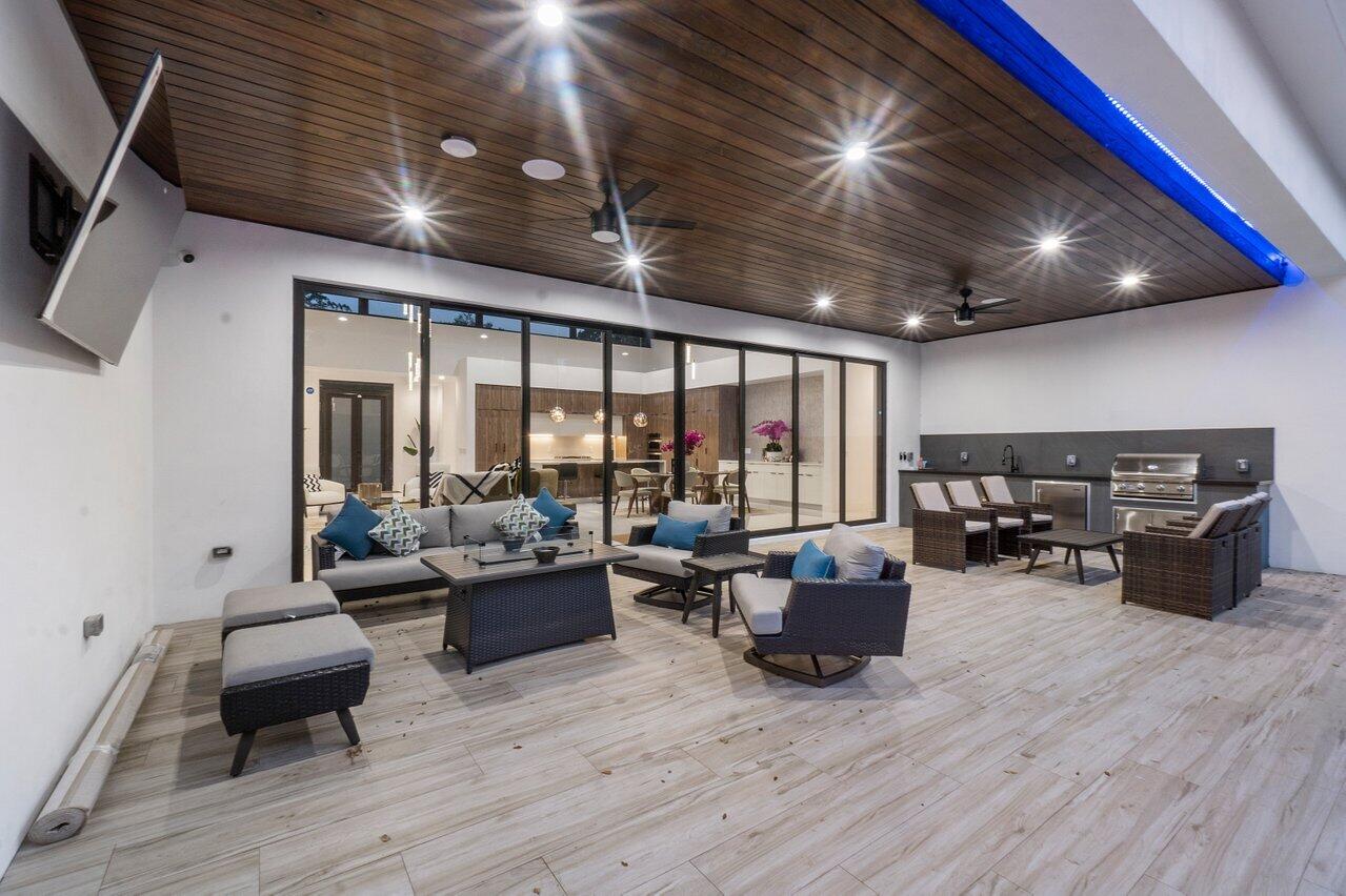 713 SE 7th Street, Fort Lauderdale