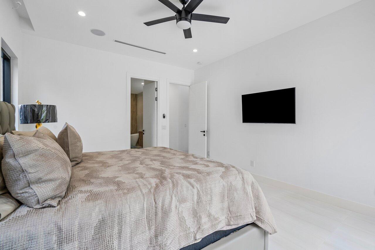 713 SE 7th Street, Fort Lauderdale