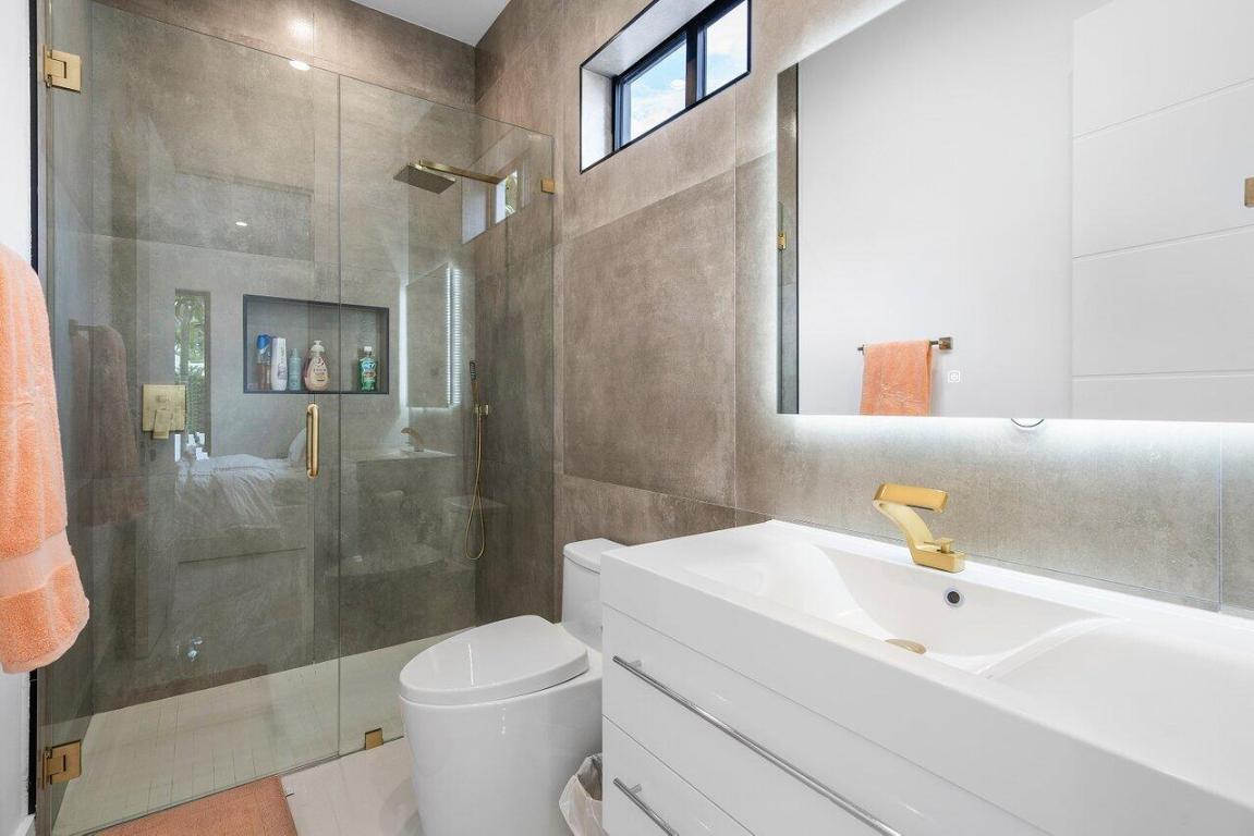 713 SE 7th Street, Fort Lauderdale