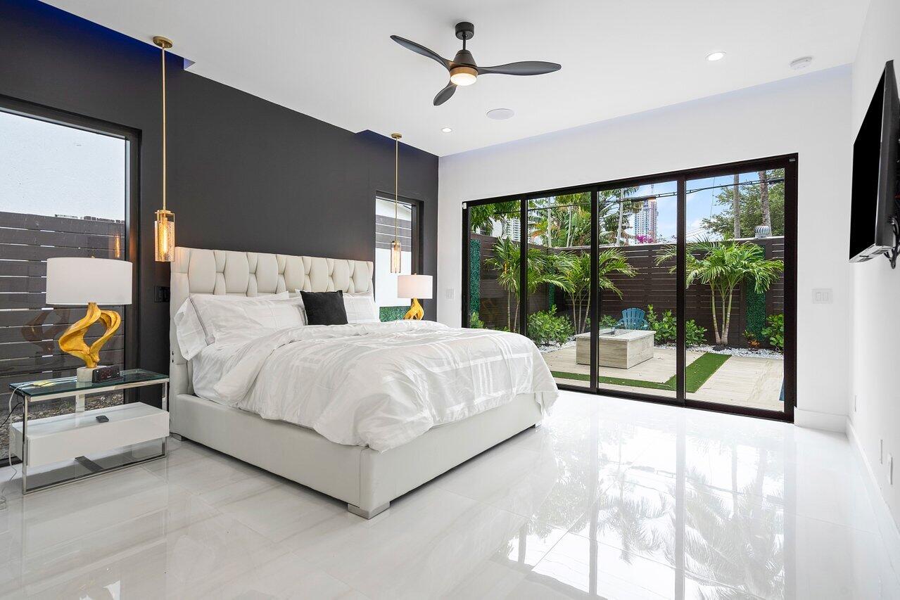 713 SE 7th Street, Fort Lauderdale