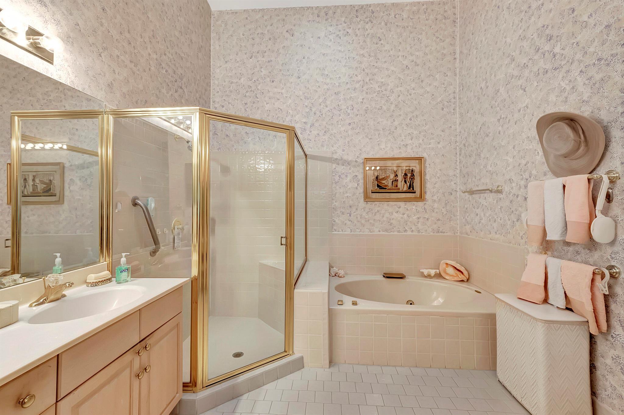 8324 Horseshoe Bay Road Road