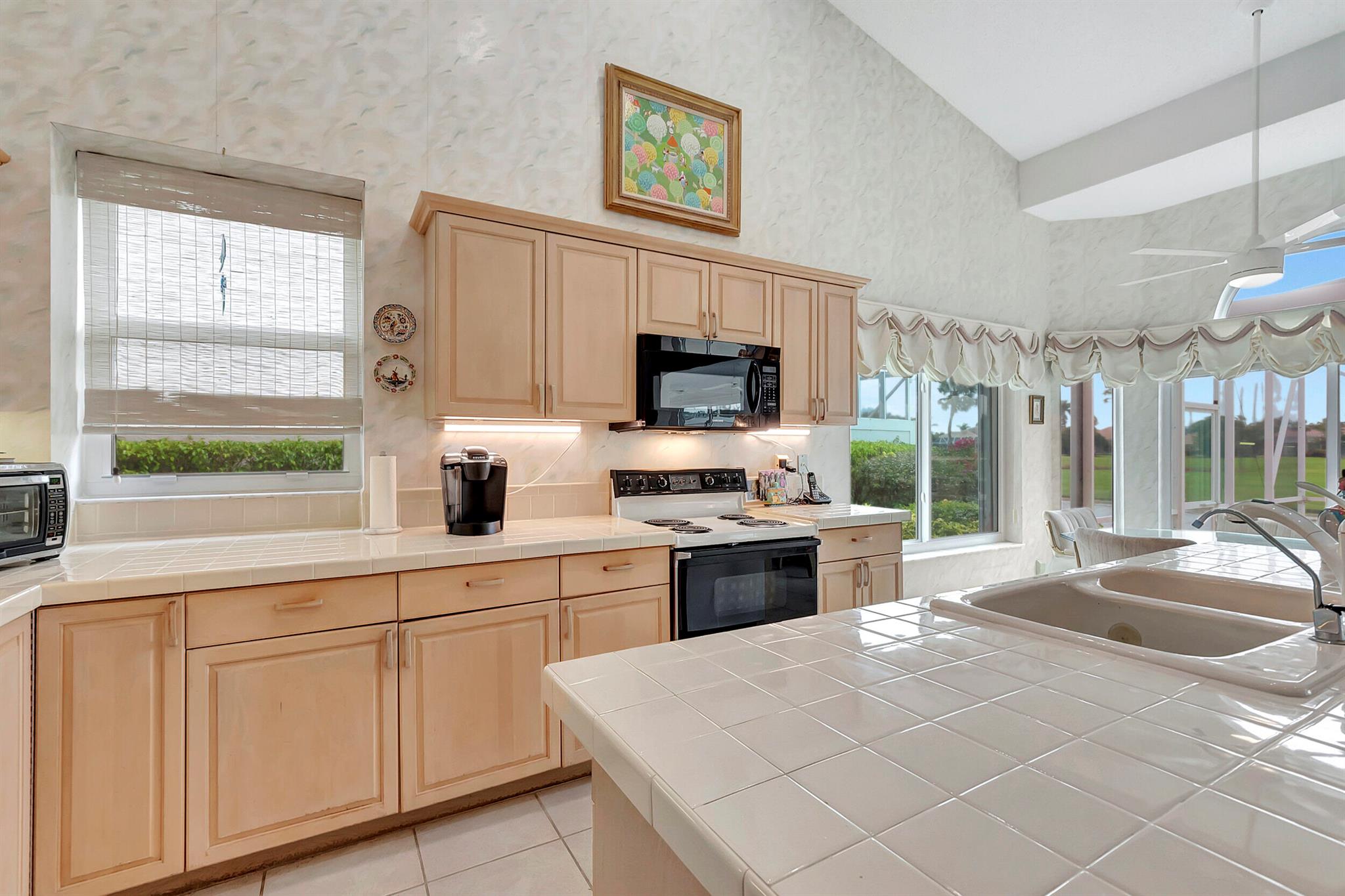 8324 Horseshoe Bay Road Road