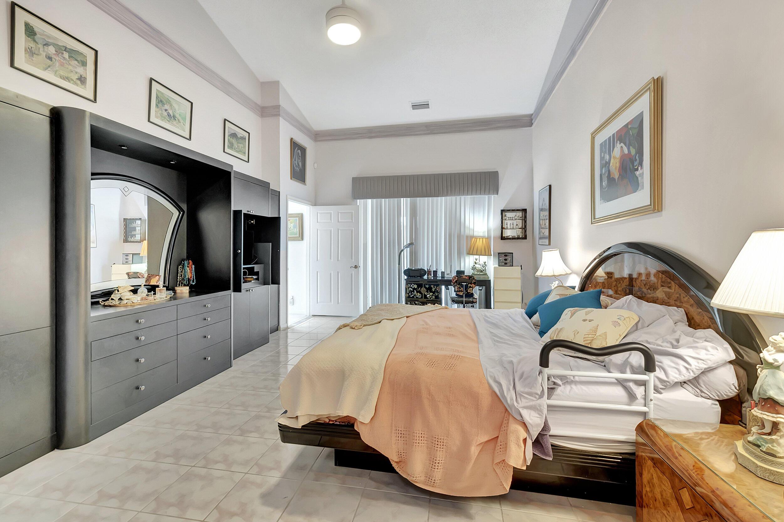 8324 Horseshoe Bay Road Road