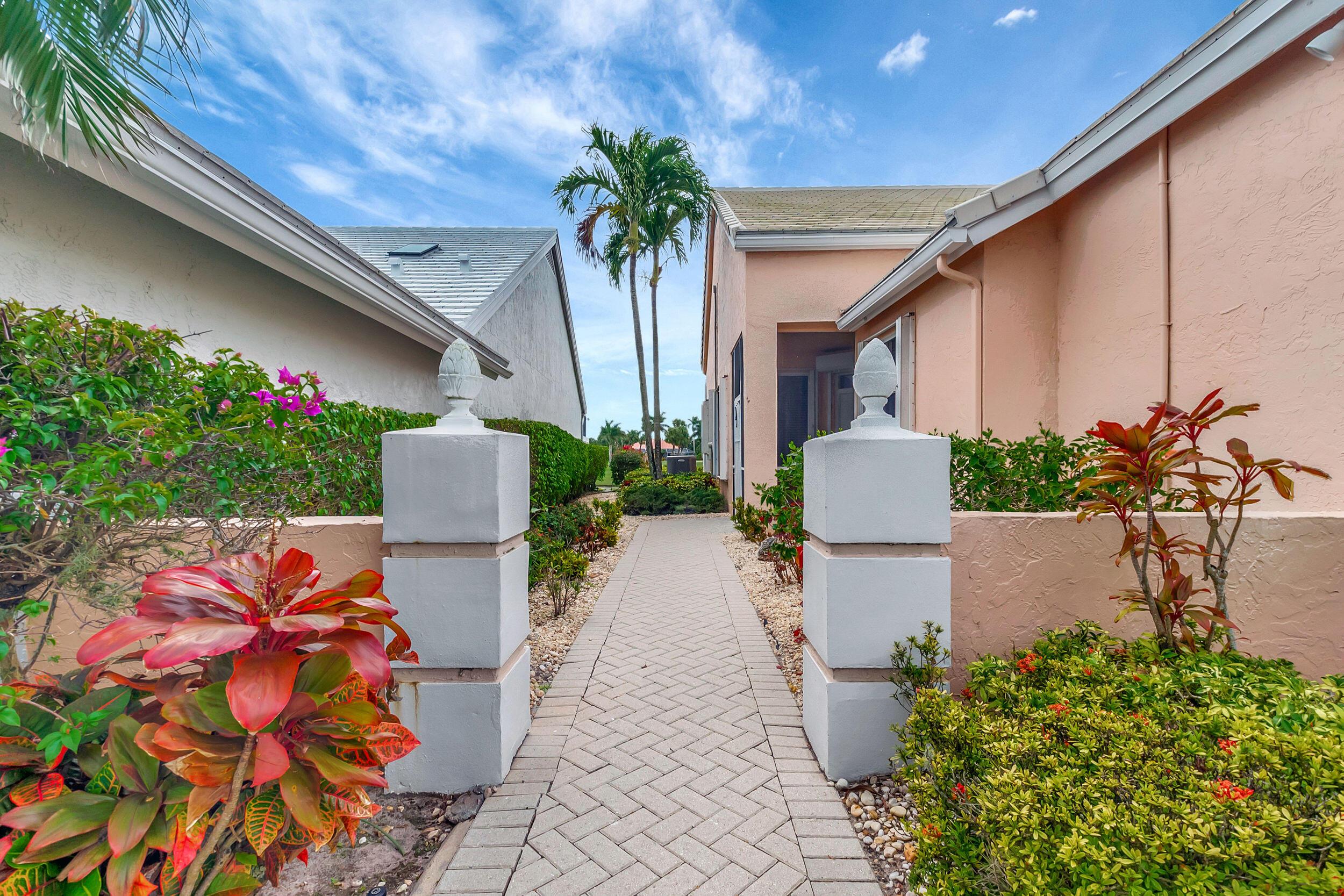 8324 Horseshoe Bay Road Road