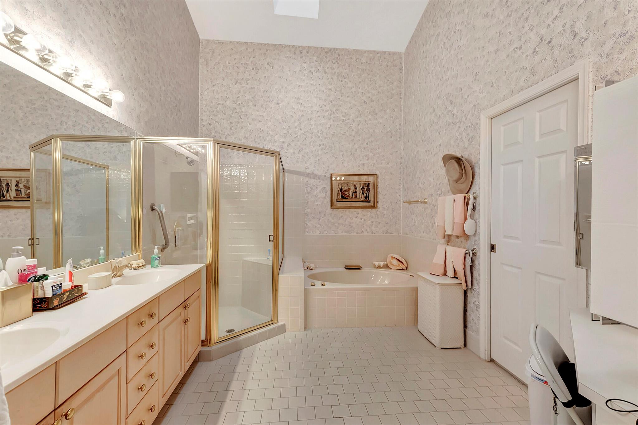 8324 Horseshoe Bay Road Road