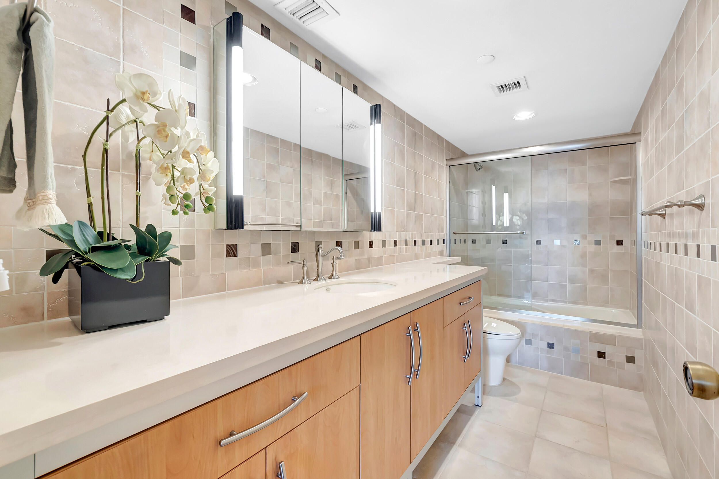 2003 N Ocean Boulevard 1201, Boca Raton Unit: 1201