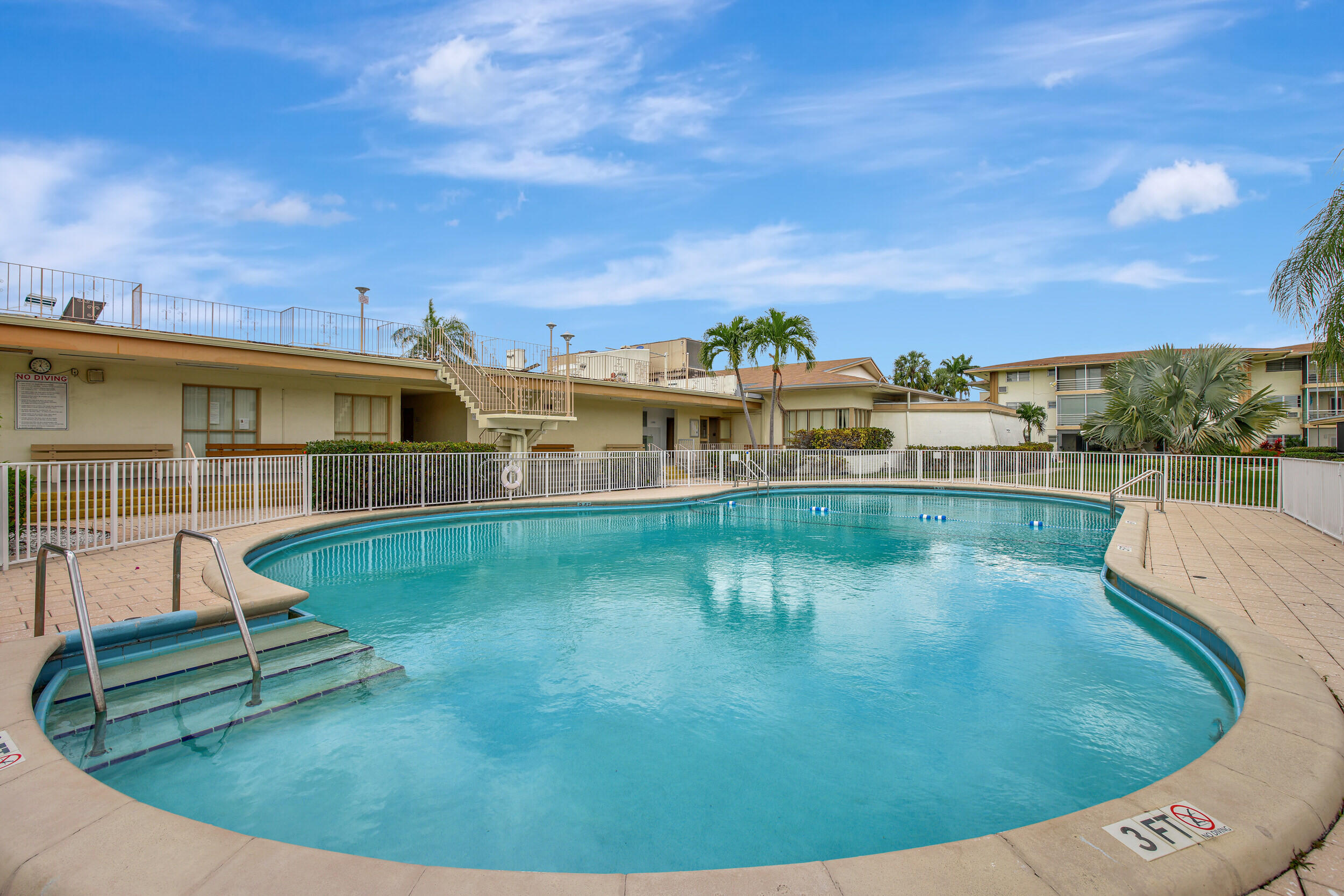 17090 NE 14th Avenue 101, North Miami Beach Unit: 101