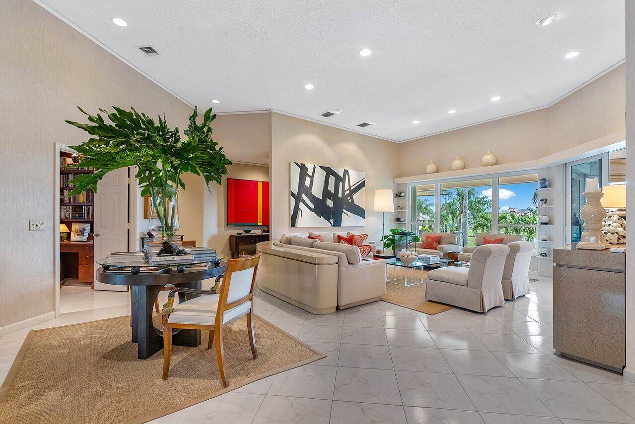 196 Orange Tree Drive, Atlantis