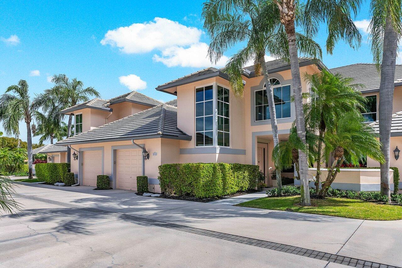 196 Orange Tree Drive, Atlantis