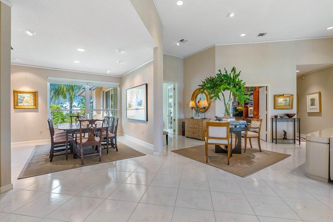 196 Orange Tree Drive, Atlantis