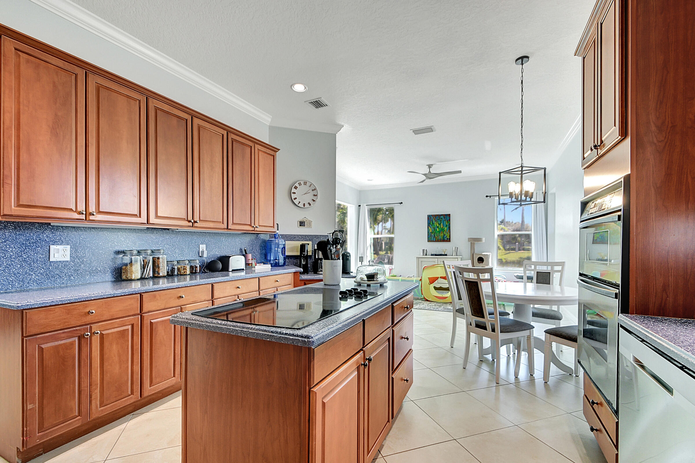 6530 Jog Estates Lane, Boynton Beach