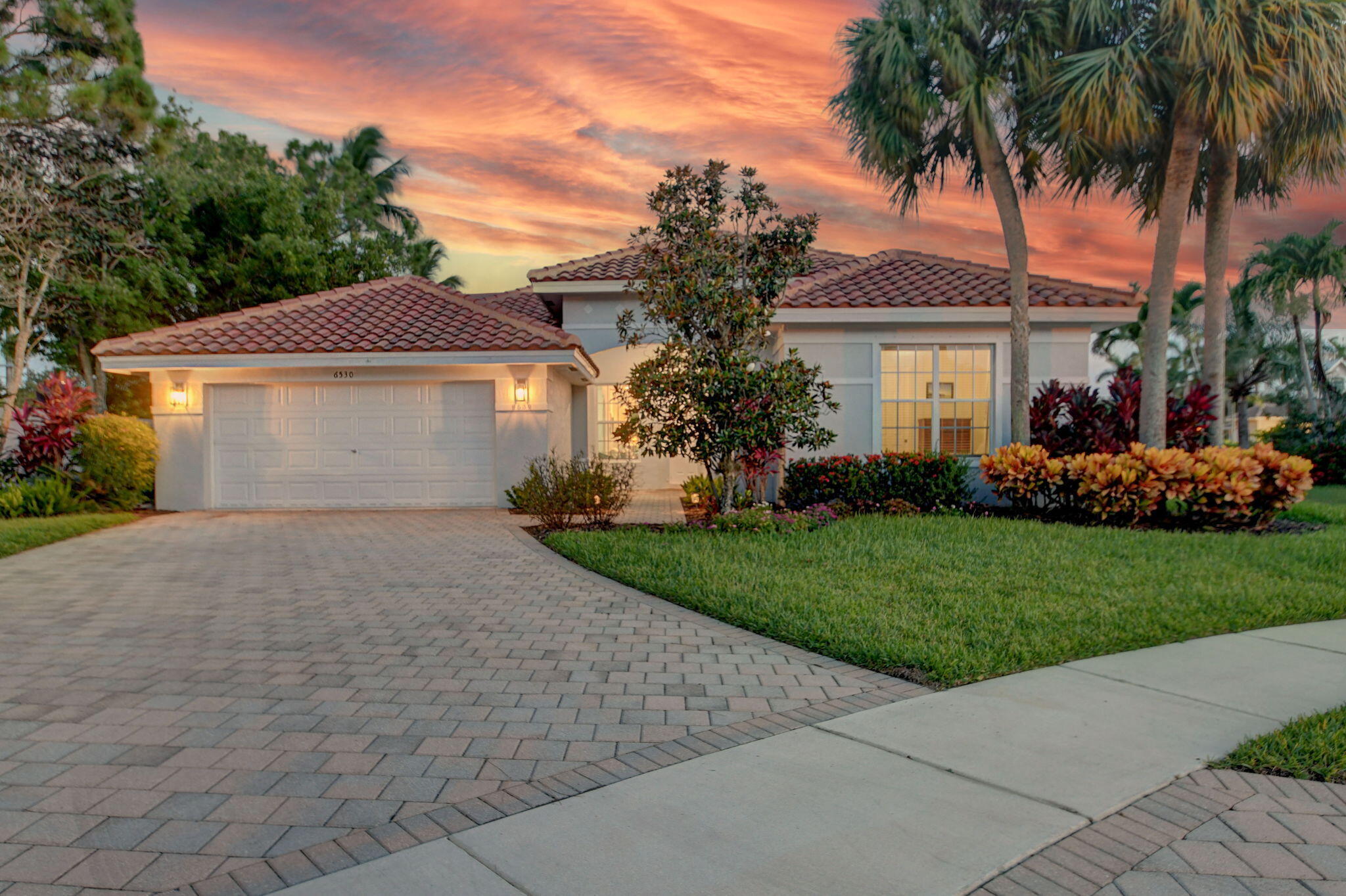 6530 Jog Estates Lane, Boynton Beach