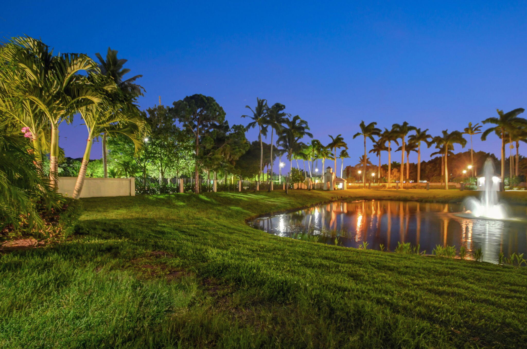 6530 Jog Estates Lane, Boynton Beach
