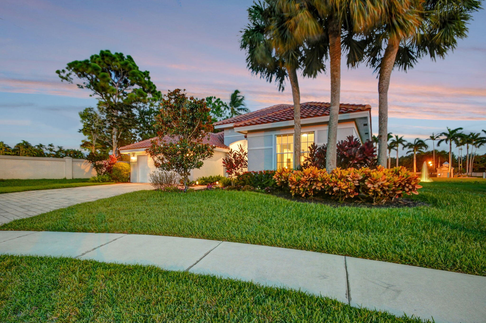 6530 Jog Estates Lane, Boynton Beach