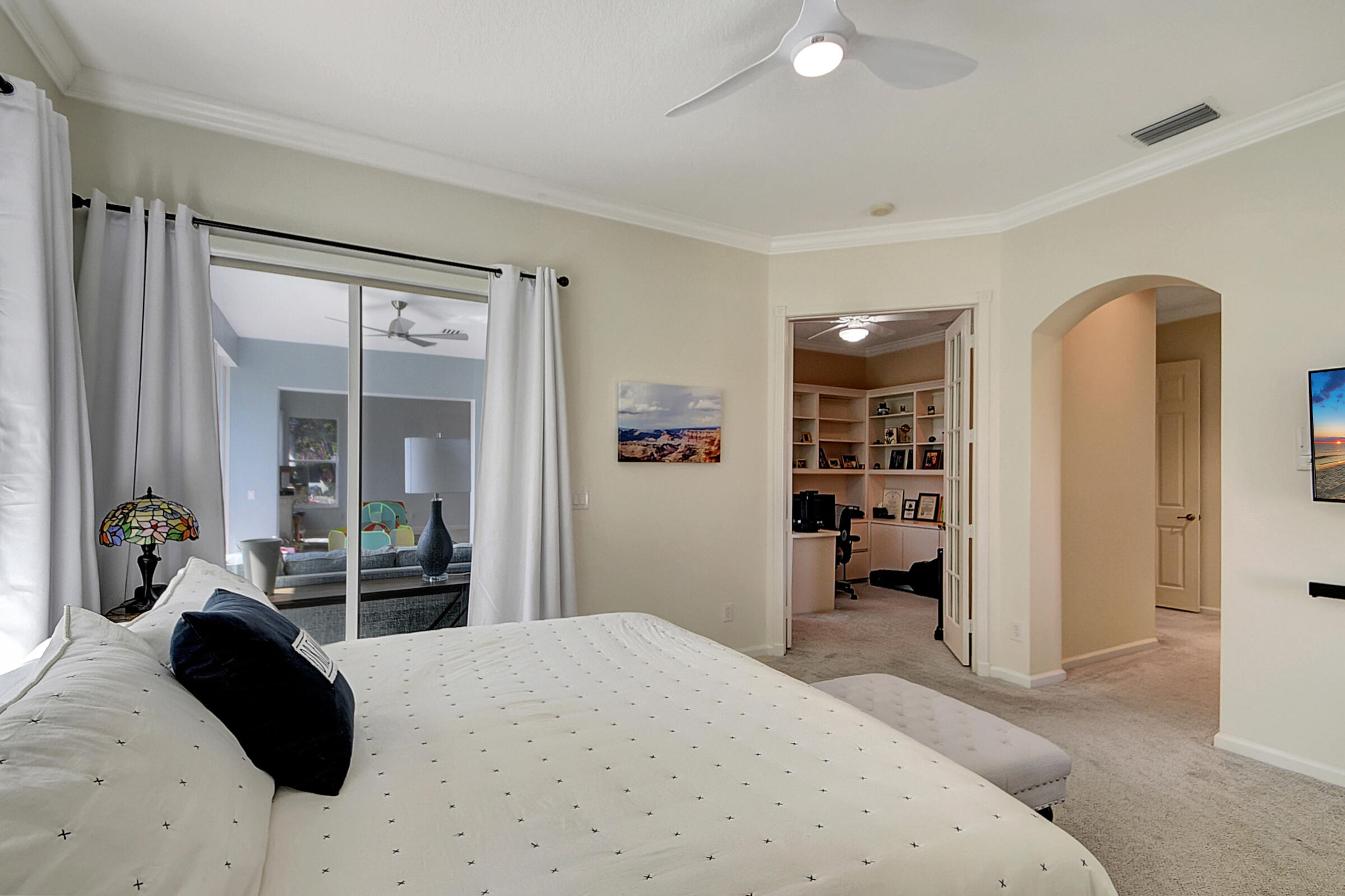 6530 Jog Estates Lane, Boynton Beach