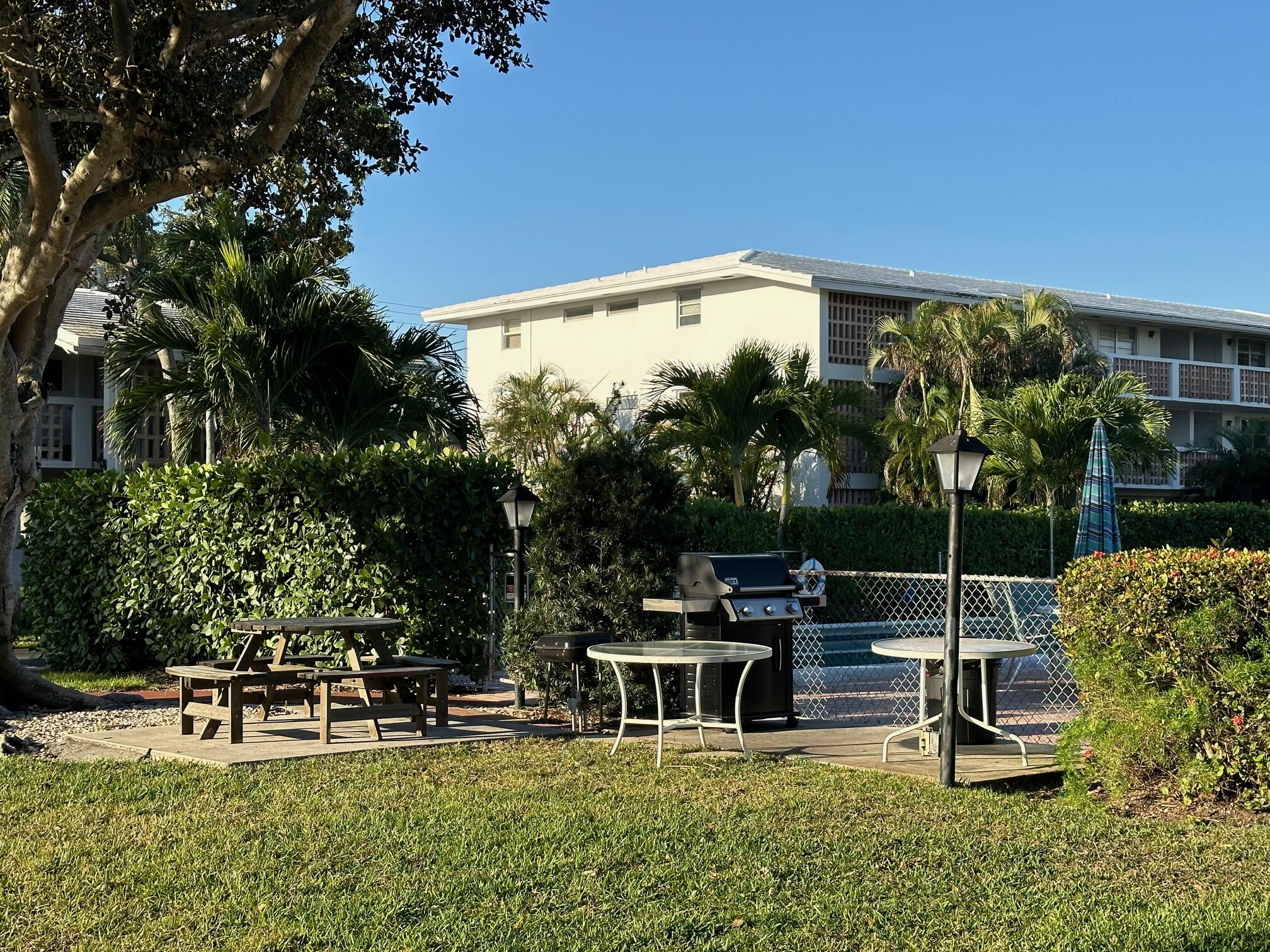 35 SE 13th Street, B5, Boca Raton Unit: B5