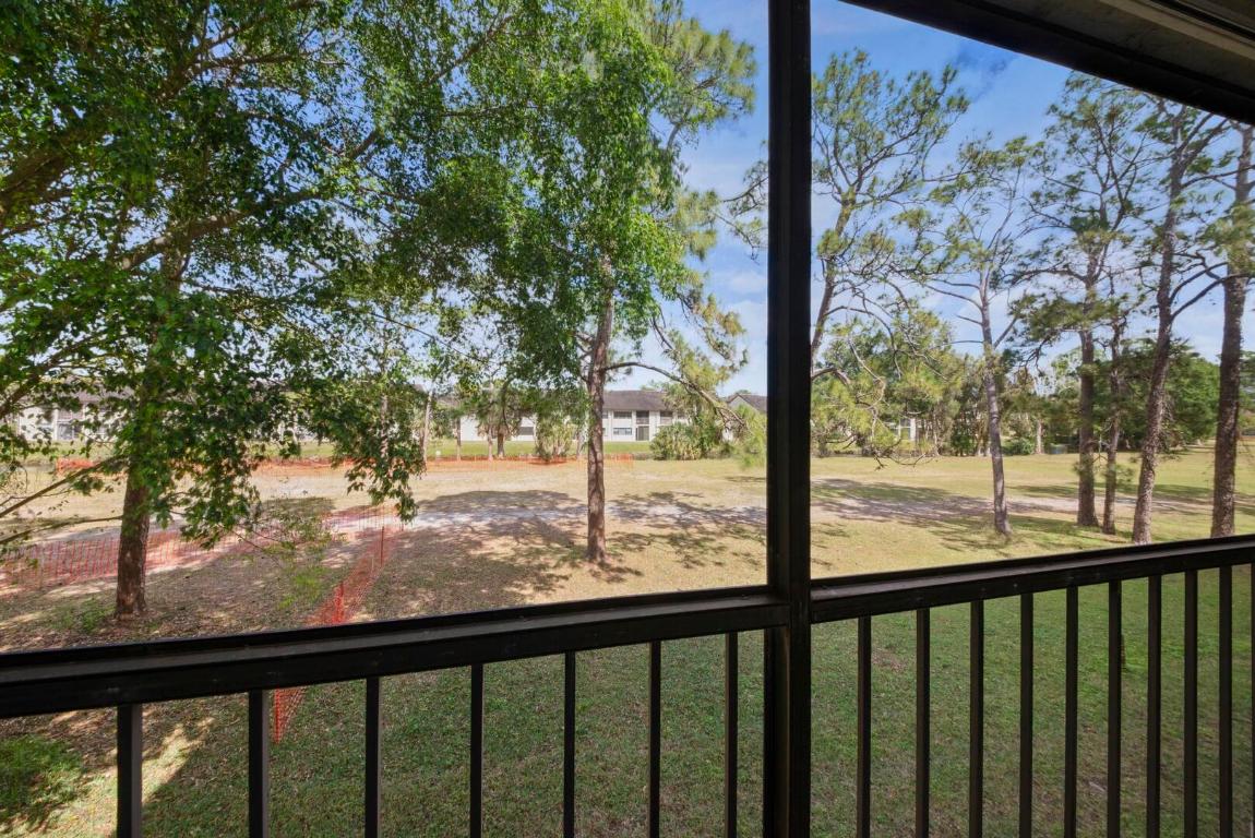 4725 Lucerne Lakes Boulevard 201, Lake Worth Unit: 201