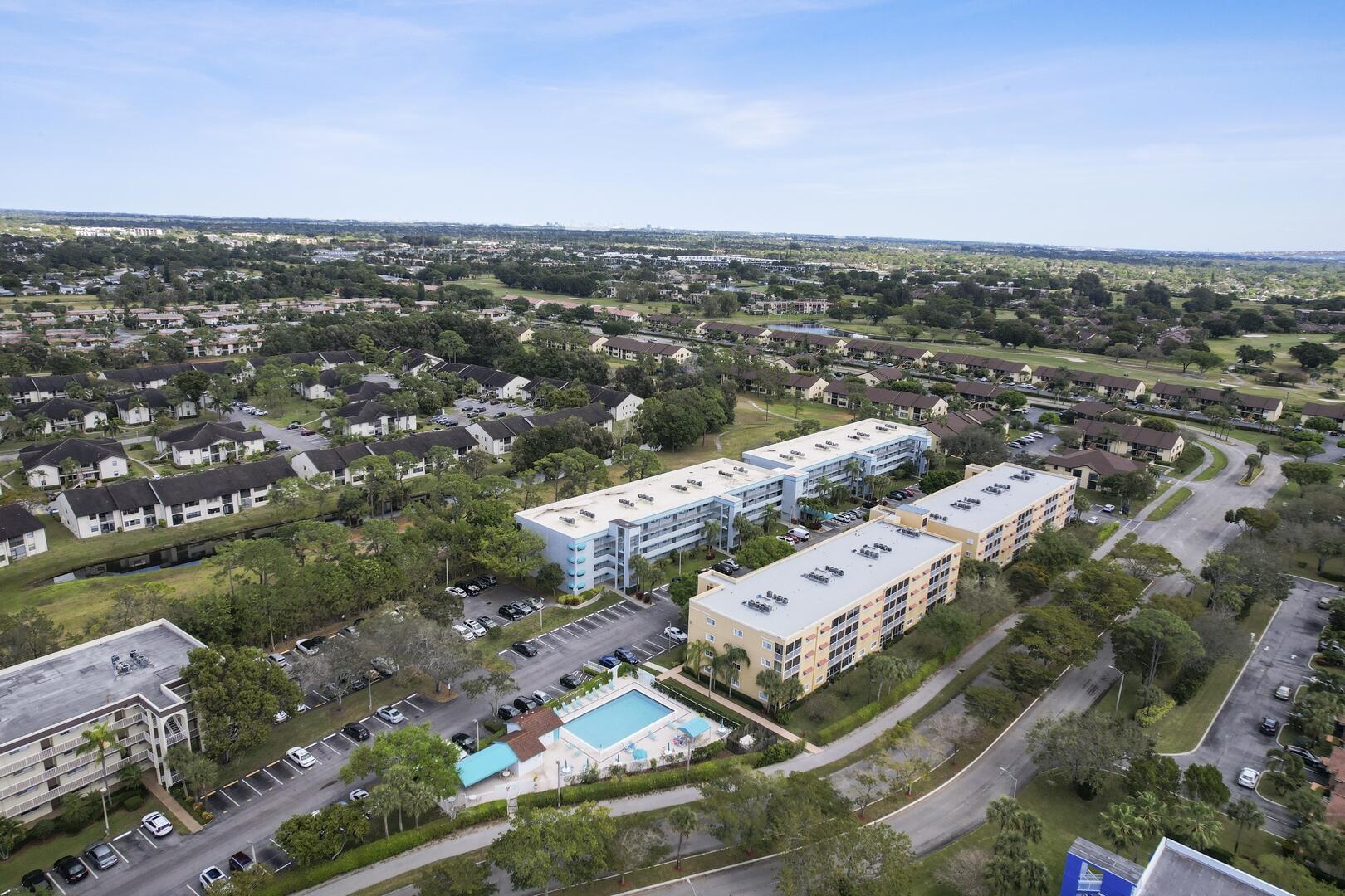 4725 Lucerne Lakes Boulevard 201, Lake Worth Unit: 201