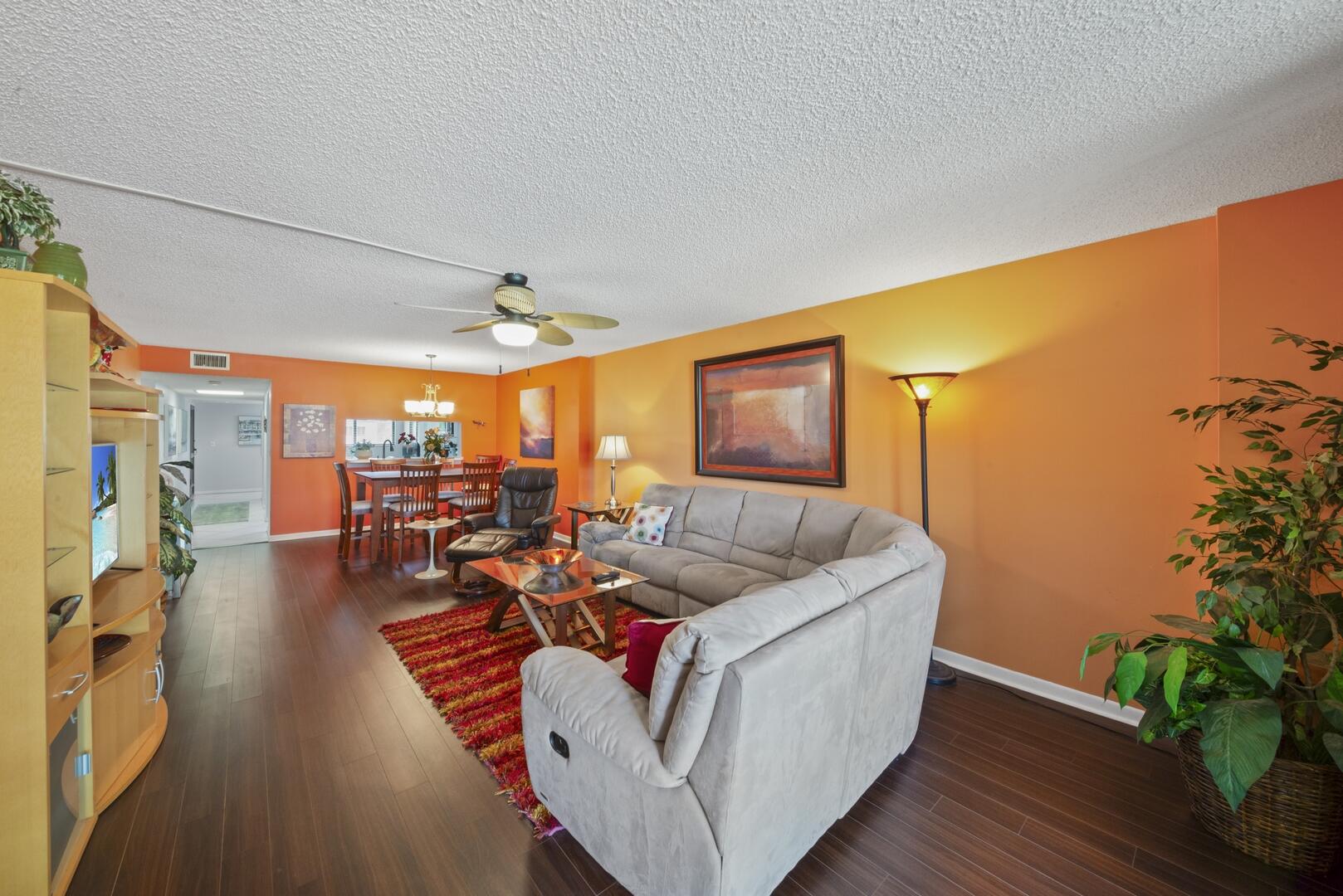 4725 Lucerne Lakes Boulevard 201, Lake Worth Unit: 201