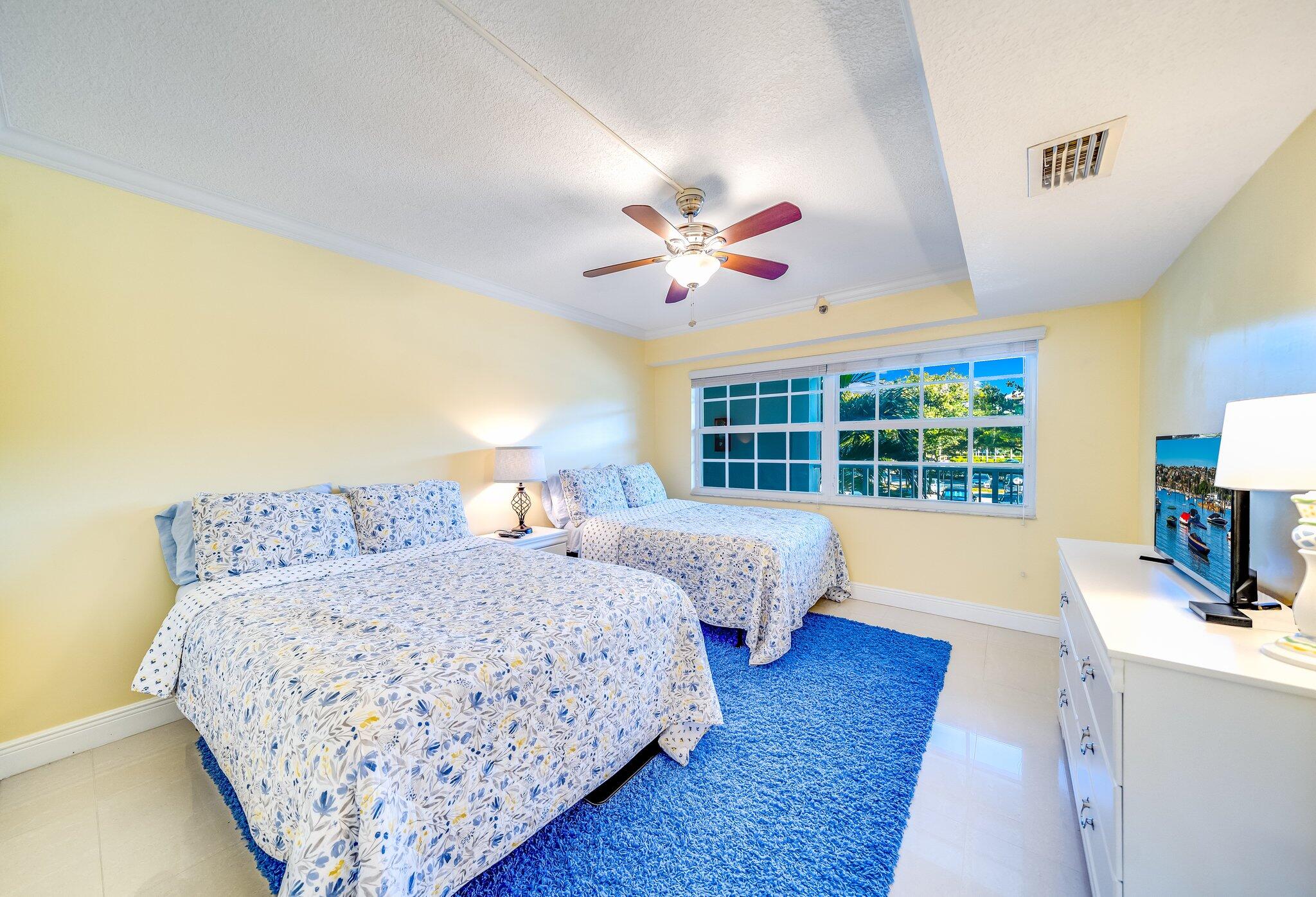 625 Oaks Drive 207, Pompano Beach Unit: 207