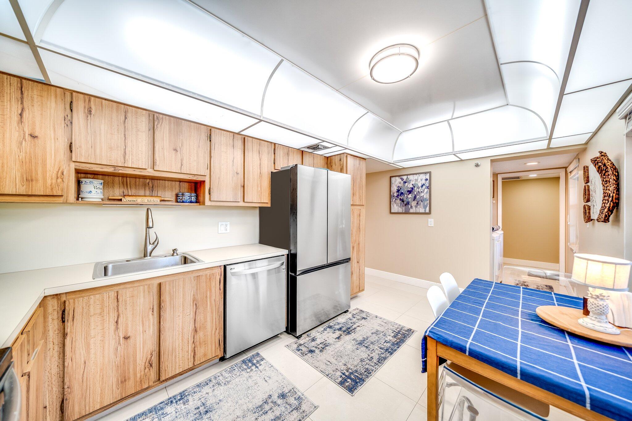 625 Oaks Drive 207, Pompano Beach Unit: 207