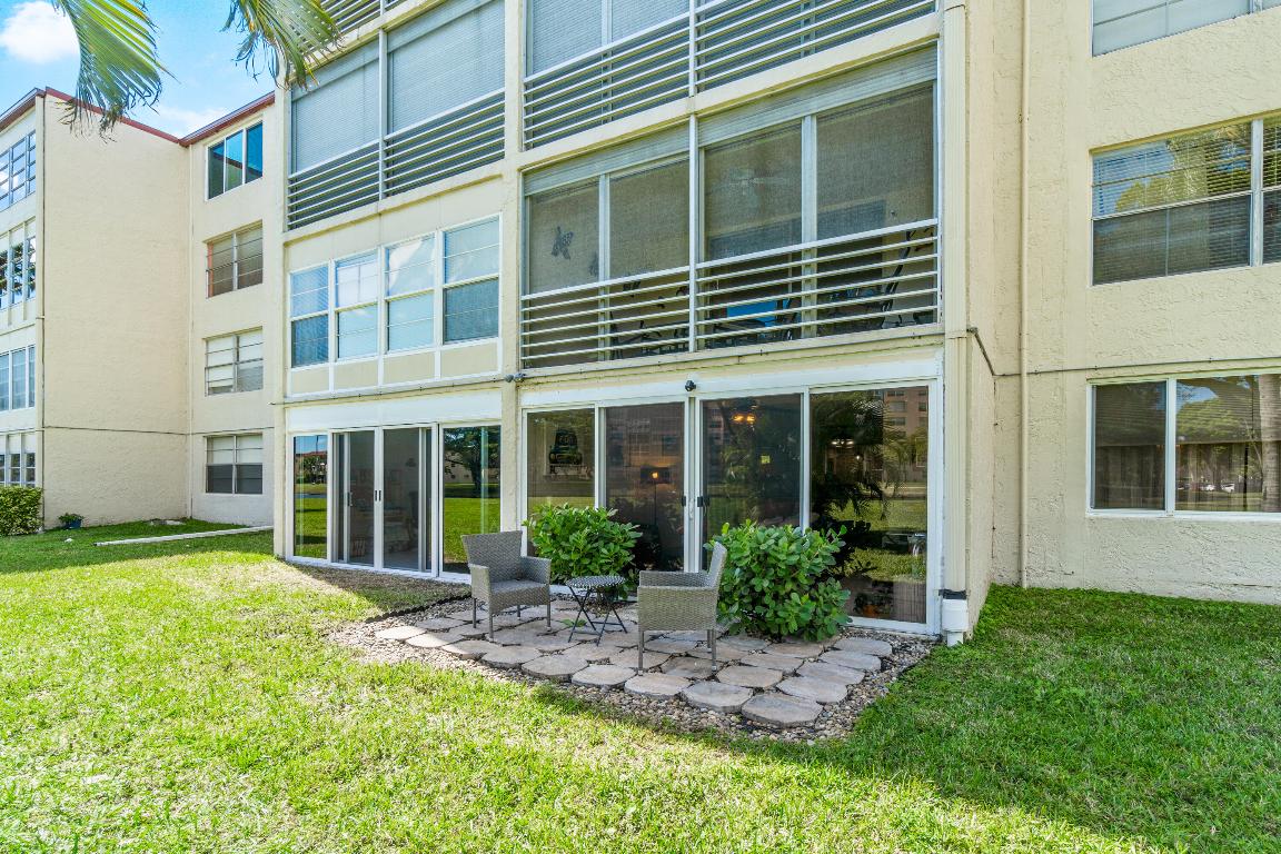 27 Abbey Lane 103, Delray Beach Unit: 103