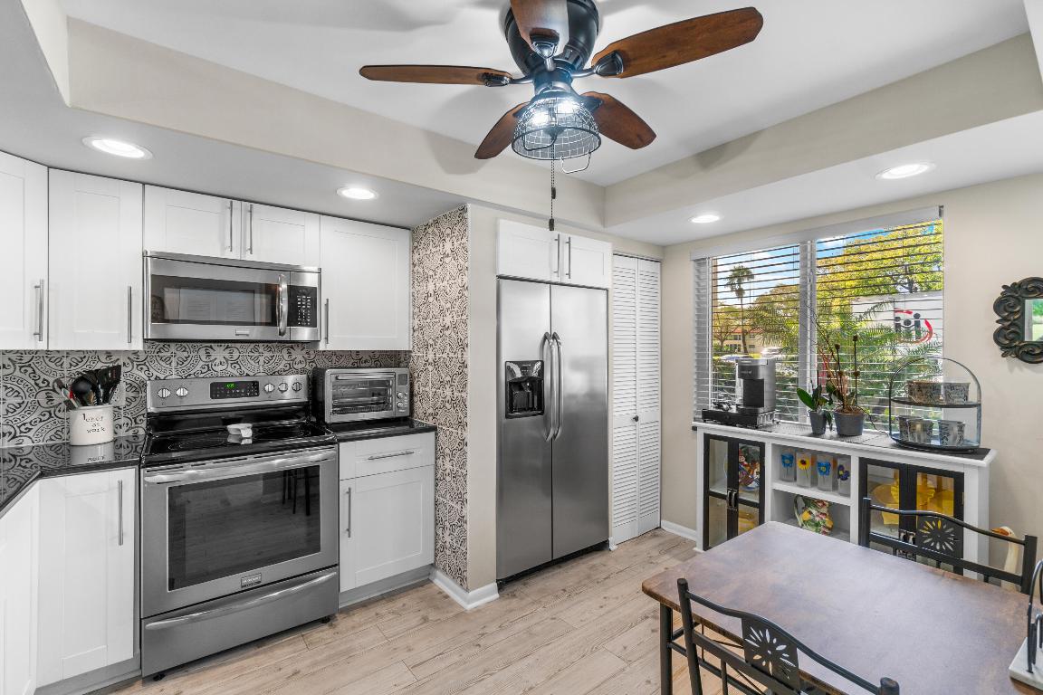 27 Abbey Lane 103, Delray Beach Unit: 103