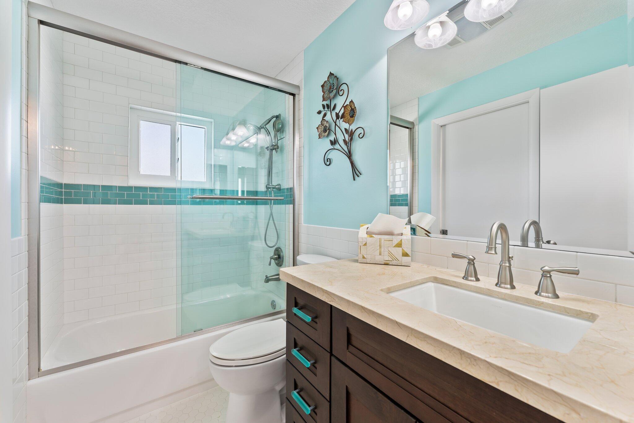 2102 SW 14th Place
