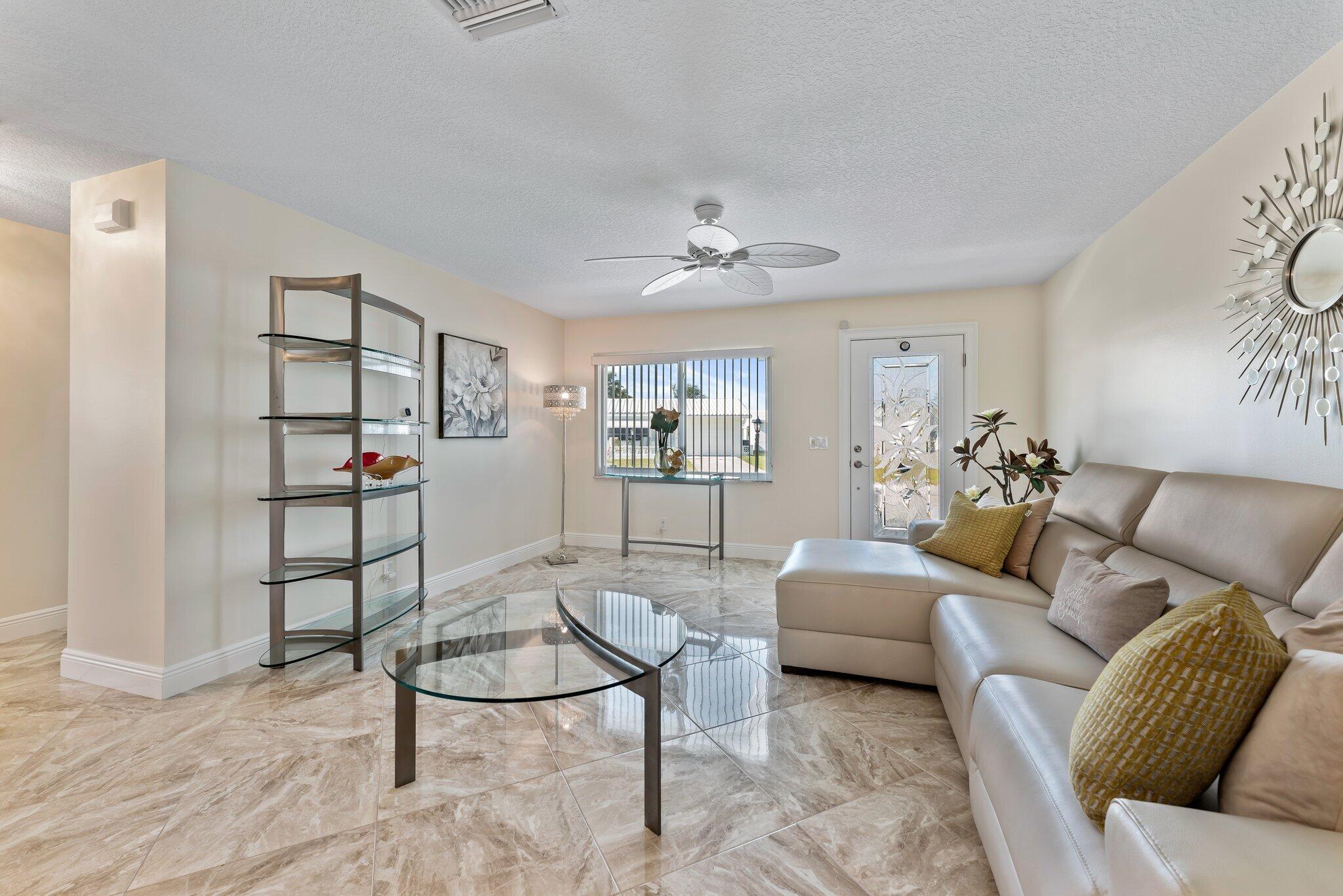 2102 SW 14th Place