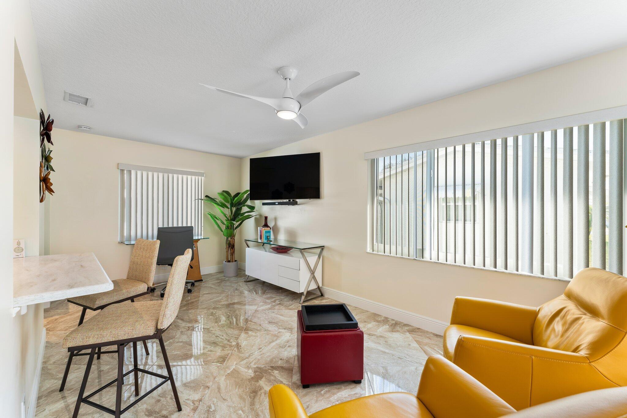 2102 SW 14th Place