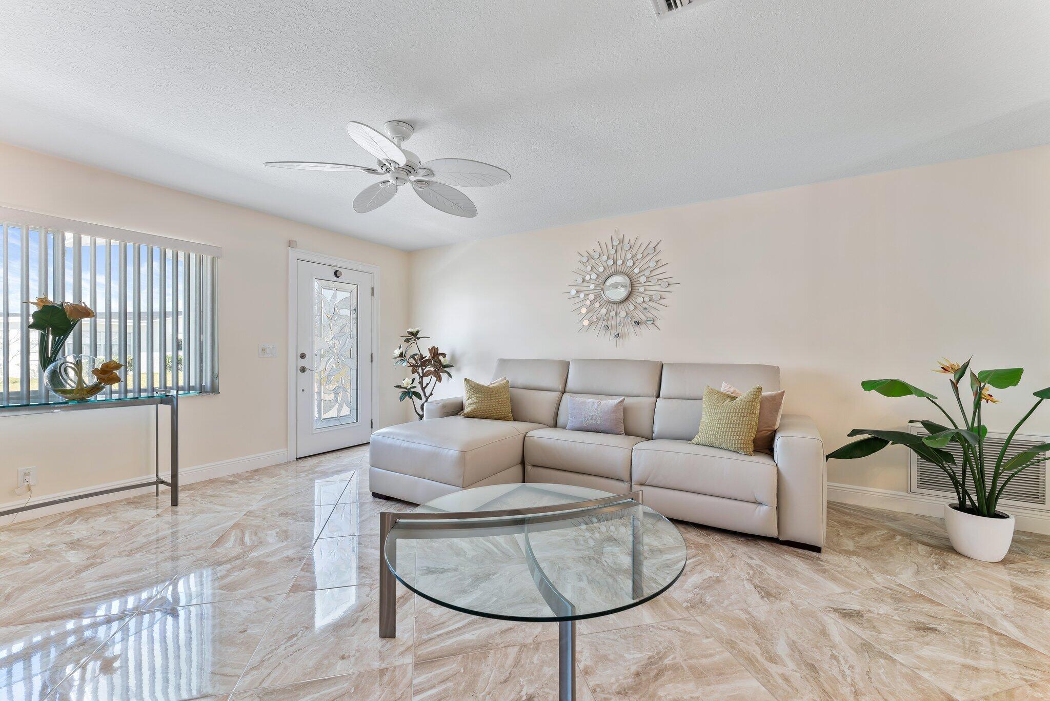 2102 SW 14th Place