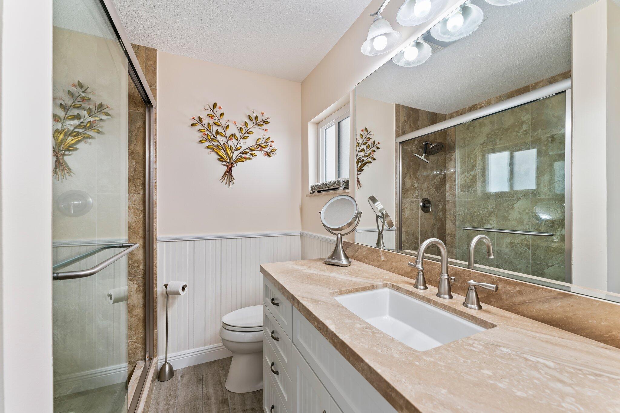 2102 SW 14th Place