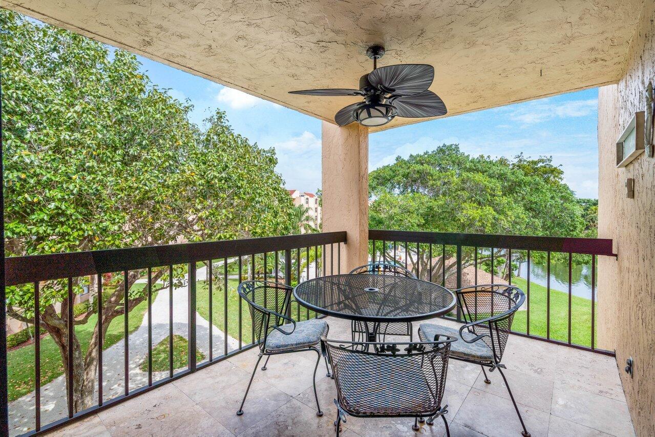 2455 Lindell Boulevard 3402